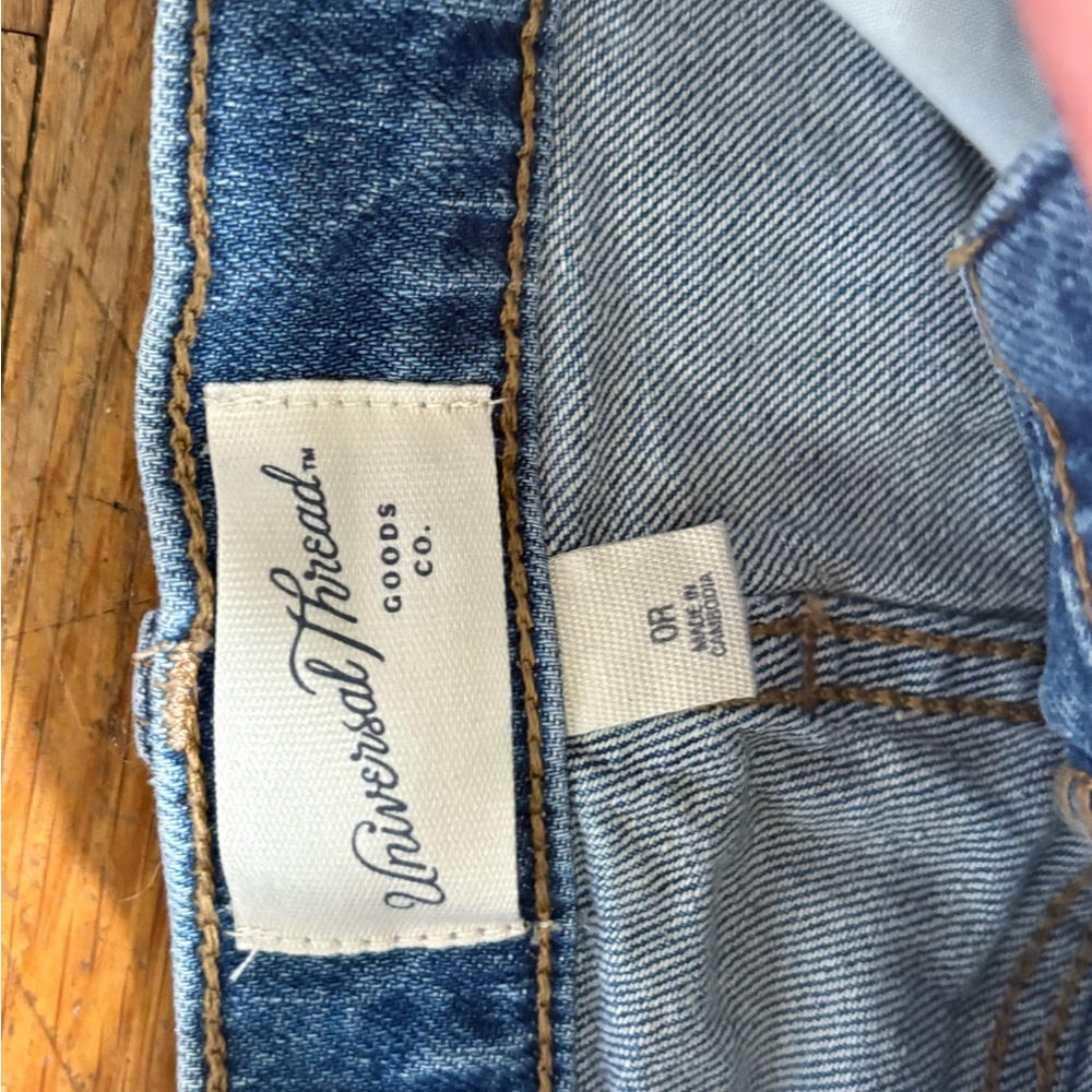 Universal Thread Classic Blue Jeans